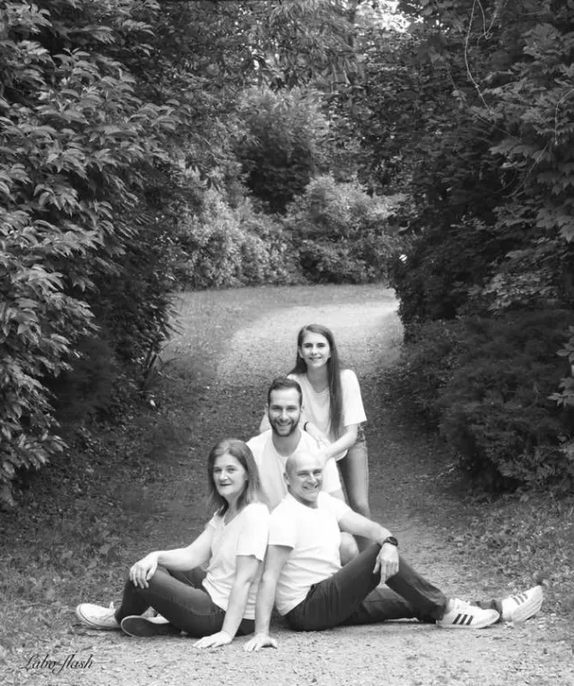 Photographe professionnel Beaupréau pour la réalisation de portrait de famille, Beaupréau-en-Mauges, FOCUS 49